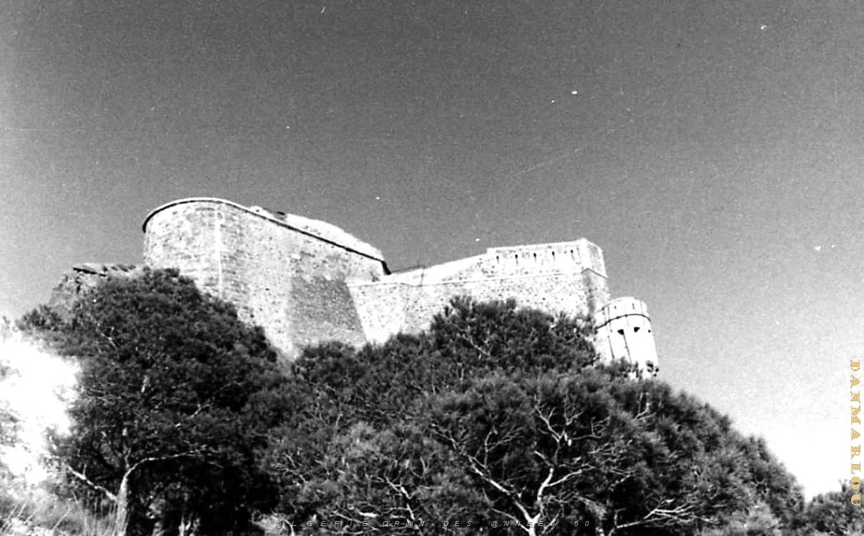 D 016c- Fort Santa- Cruz.jpg